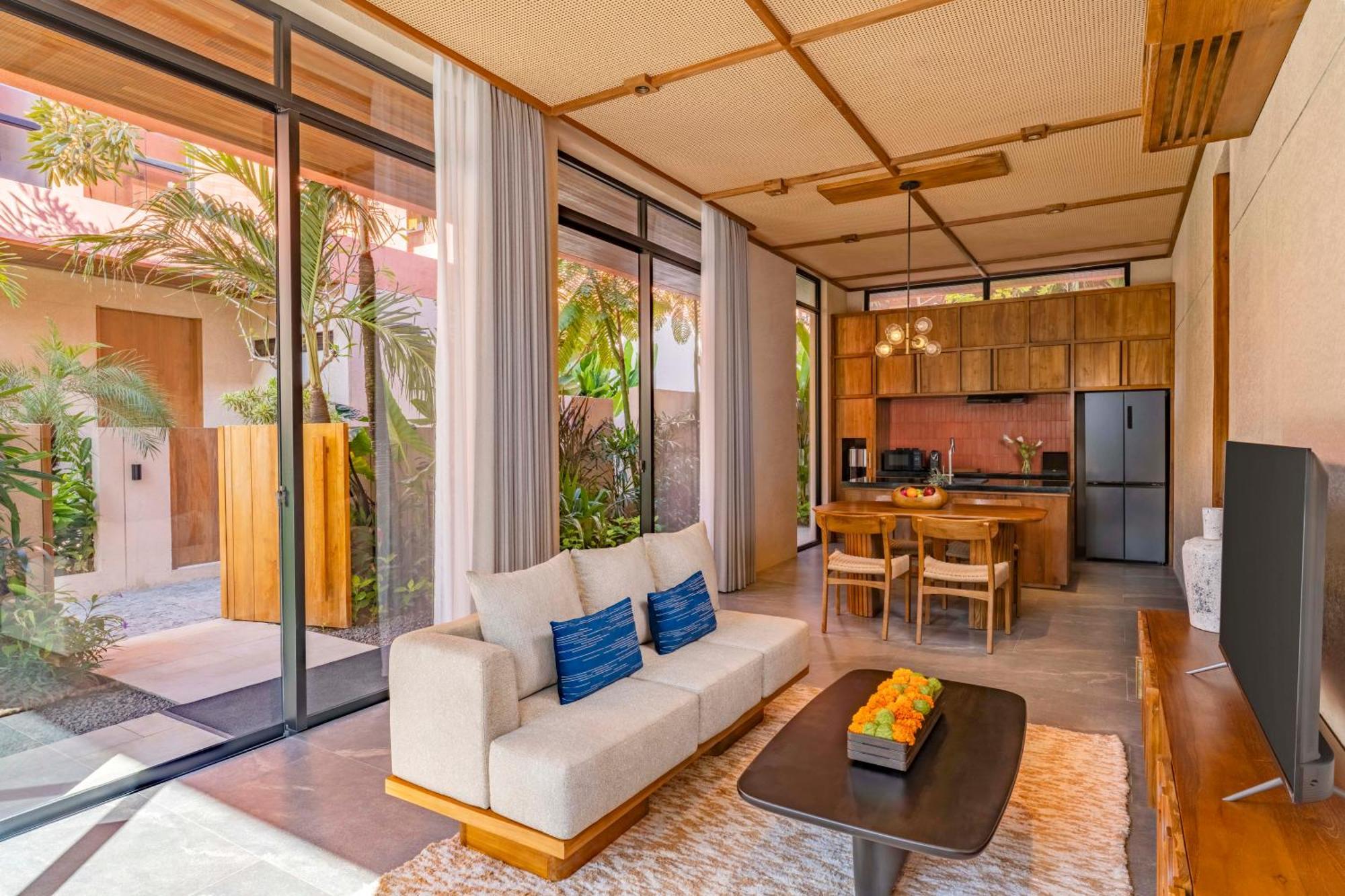 Tui Blue Berawa And 5* Canggu
